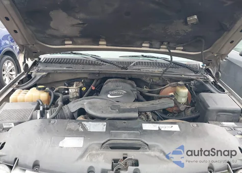 2001 Chevrolet Tahoe Ls z USA, uszkodzony, nr VIN 1GNEC13T81R213193